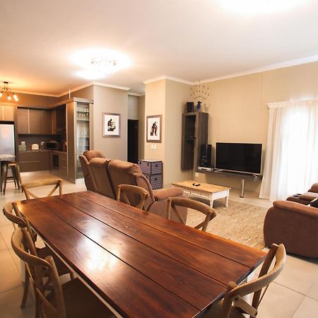 Hnt Atlantic Self Catering Apartment Swakopmund Exterior photo