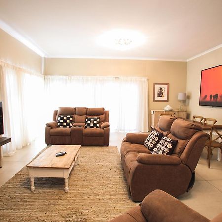 Hnt Atlantic Self Catering Apartment Swakopmund Exterior photo