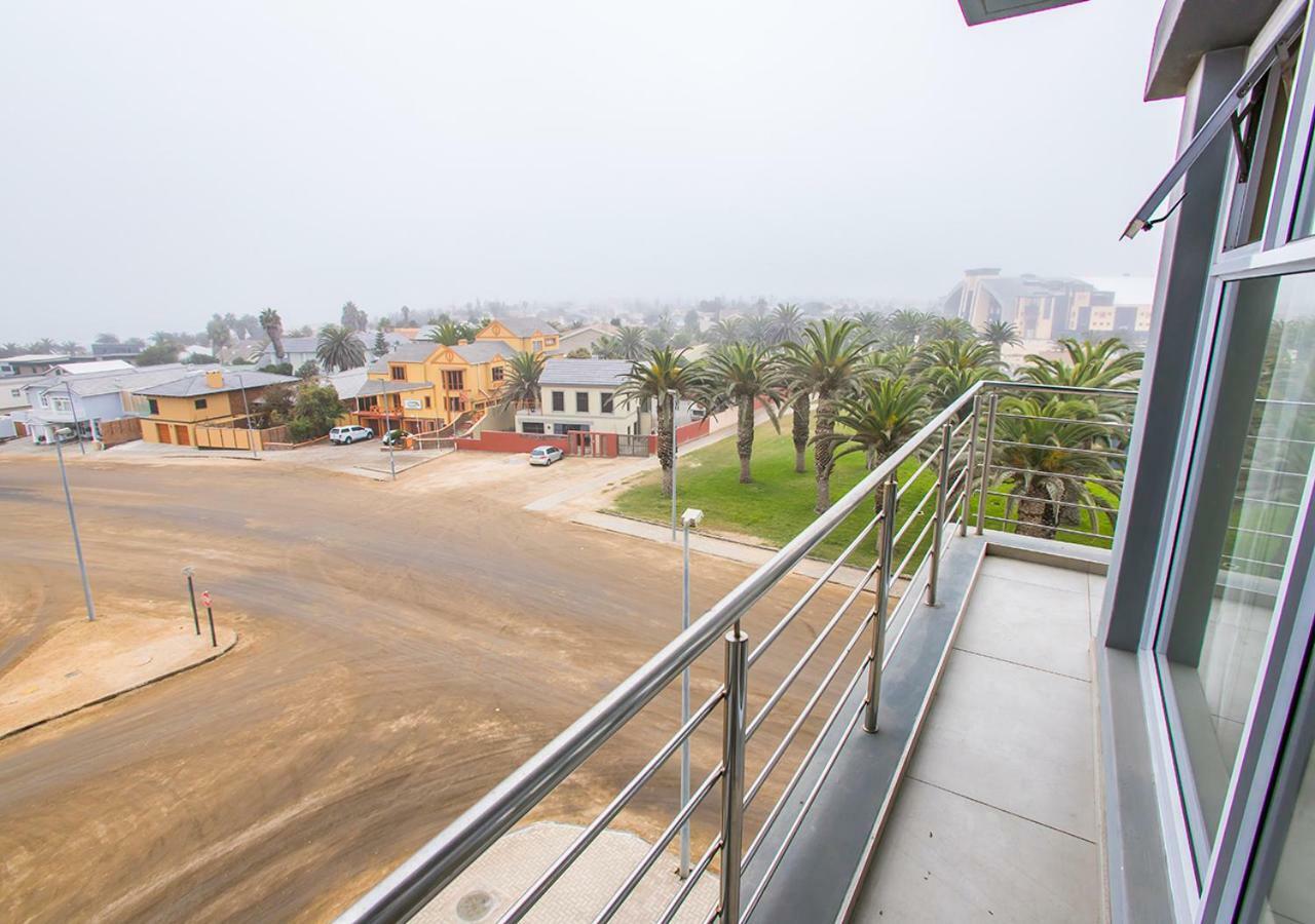 Hnt Atlantic Self Catering Apartment Swakopmund Exterior photo