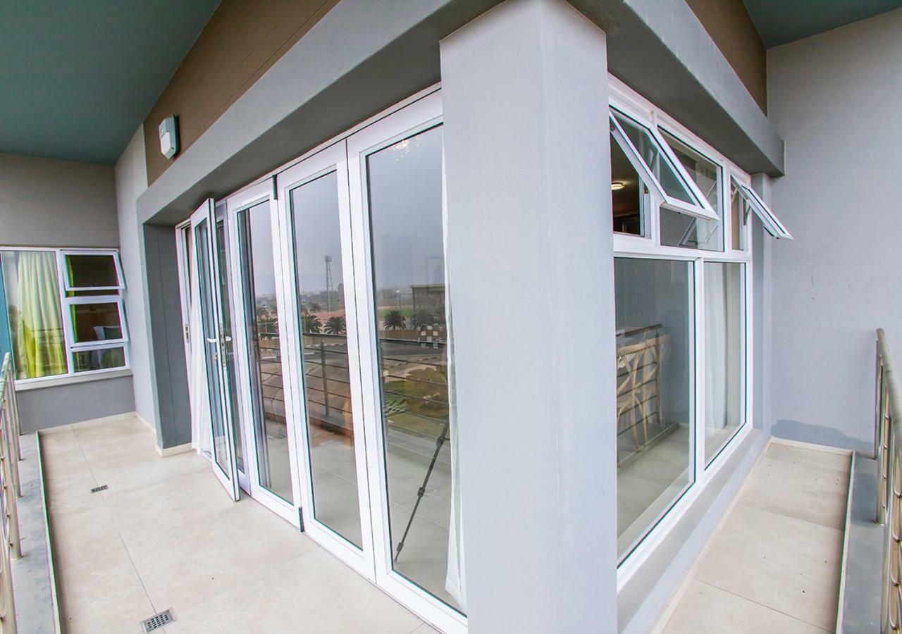 Hnt Atlantic Self Catering Apartment Swakopmund Exterior photo